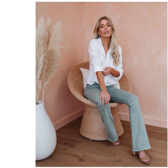 DOROTA White Button Down Top - Picture 3 of 8